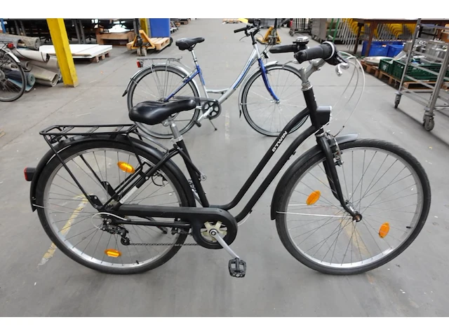 2x damesfiets - afbeelding 3 van  4