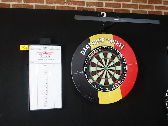 2x dartsopstelling - afbeelding 1 van  2
