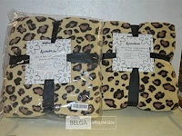 2x dekentje 100%polyster 150x200 - afbeelding 1 van  1