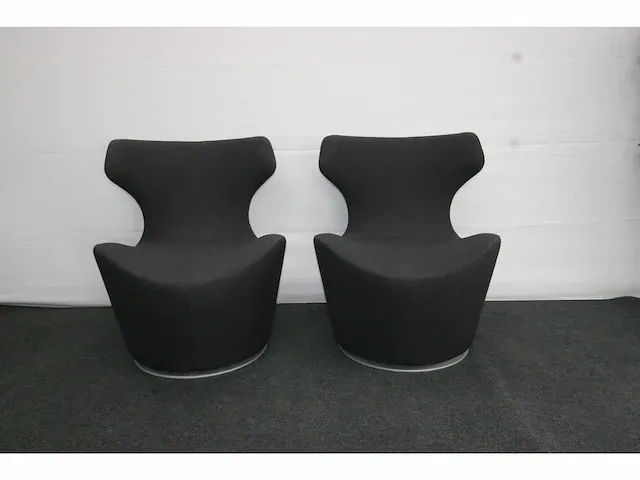 2x design fauteuil b&b italia piccola papilio - afbeelding 1 van  9
