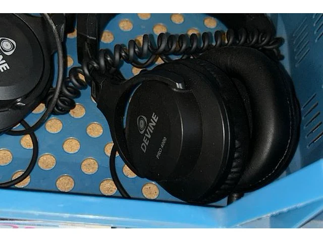 2x devine pro 400 koptelefoon - afbeelding 2 van  4