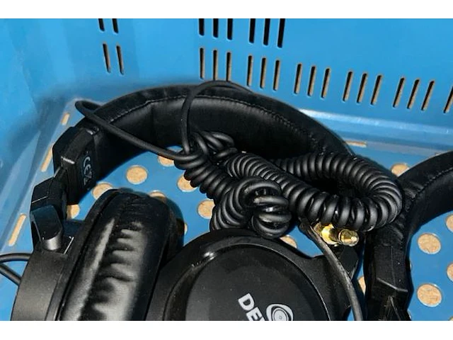 2x devine pro 400 koptelefoon - afbeelding 3 van  4