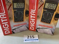 2x digitale multimeter - afbeelding 1 van  3