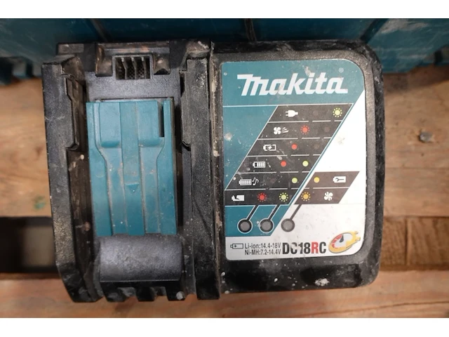 2x div accu werkmateriaal makita - afbeelding 5 van  5