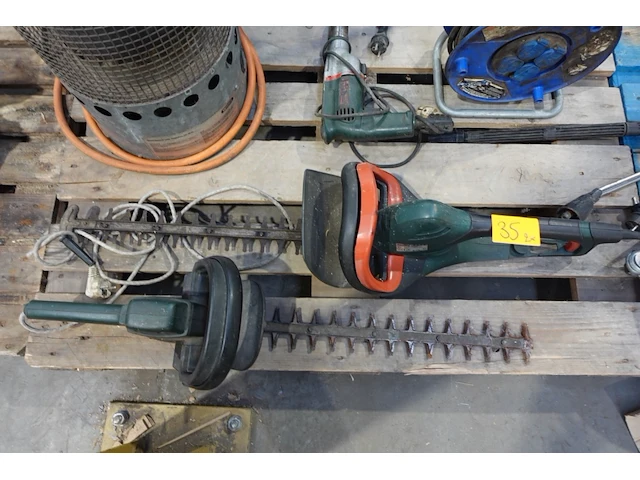 2x div elekrtrische snoeischaar metabo - afbeelding 1 van  3