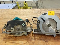 2x diverse cirkelzaagmachines