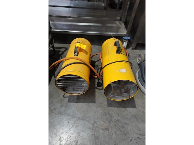 2x diverse luchtverhitters - afbeelding 1 van  4