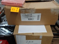 2x doos bedlinnen - afbeelding 1 van  3