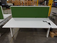 2x dubbelzijdige bureautafel met akoestisch scherm - afbeelding 3 van  4