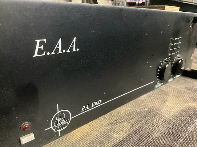 2x e.a.a. pa1000 versterker - afbeelding 2 van  4