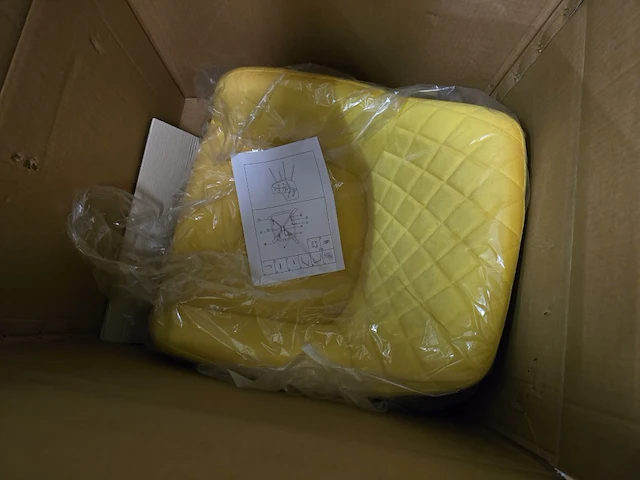 2x eetkamerstoel anns yellow velvet - afbeelding 6 van  6