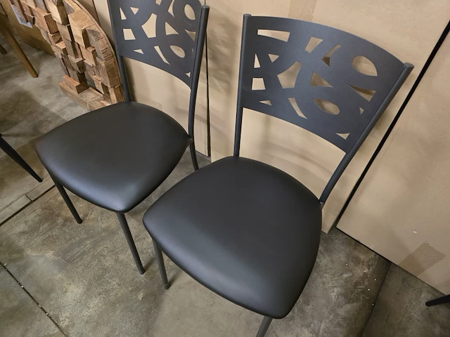 2x eetkamerstoel metal black met pu zitkussen - afbeelding 2 van  3