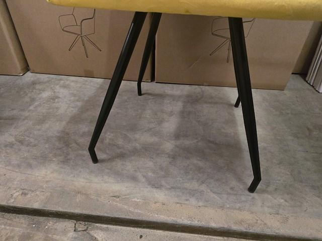 2x eetkamerstoel yiri yellow velvet - afbeelding 5 van  7