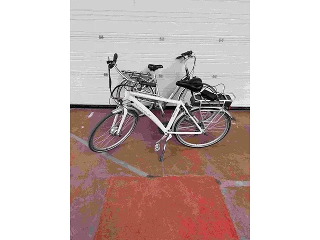 2x elektrische fiets - afbeelding 1 van  6