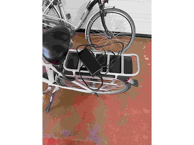 2x elektrische fiets - afbeelding 3 van  6