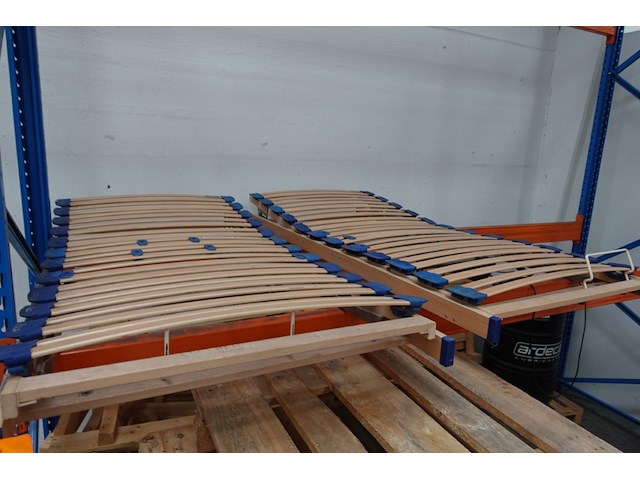 2x elektrische lattenbodem - afbeelding 1 van  3