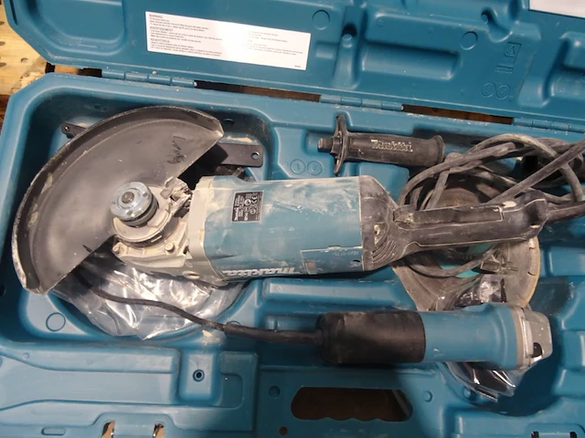 2x elektrische slijpmachine makita - afbeelding 4 van  5