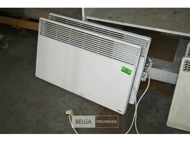 2x elektrische verwarming - afbeelding 1 van  3