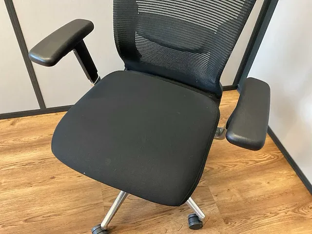 2x ergonomische bureaustoel - afbeelding 4 van  10