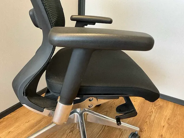 2x ergonomische bureaustoel - afbeelding 8 van  10