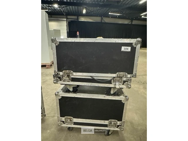 2x flightcase met verlichting - afbeelding 2 van  6