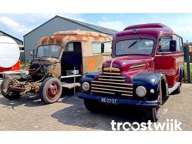 2x ford vintage truck 4l-v8 (project-basis) - afbeelding 1 van  11