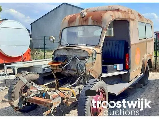 2x ford vintage truck 4l-v8 (project-basis) - afbeelding 8 van  11