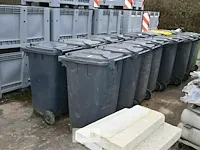 2x gebruikte mobiele plastiek afvalcontainer 61x58x105 - afbeelding 1 van  2