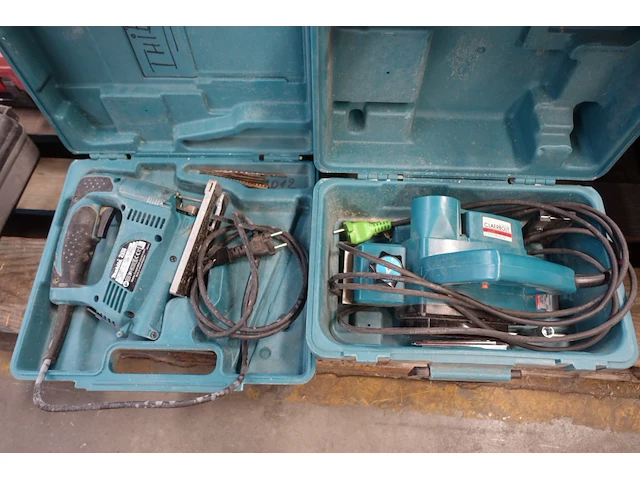 2x gereedschap makita - afbeelding 1 van  5