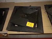 2x gietijzer putdeksel - afbeelding 1 van  1