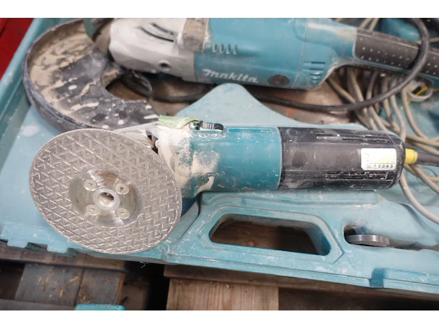 2x haakse slijper makita - afbeelding 2 van  4