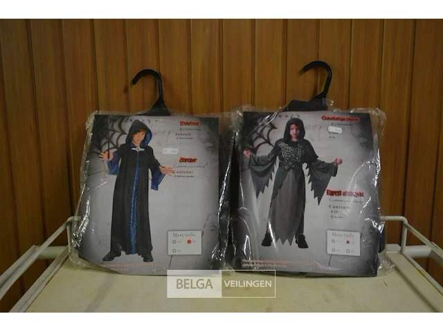 2x halloween pak kids mt 128 - afbeelding 1 van  3