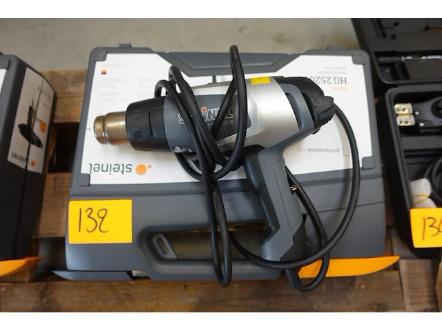 2x heatgun steinel - afbeelding 1 van  4