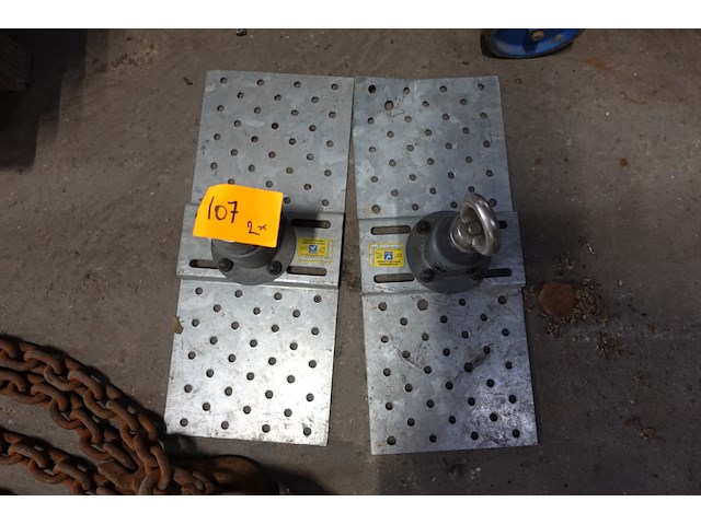 2x hijstoestel - afbeelding 1 van  2