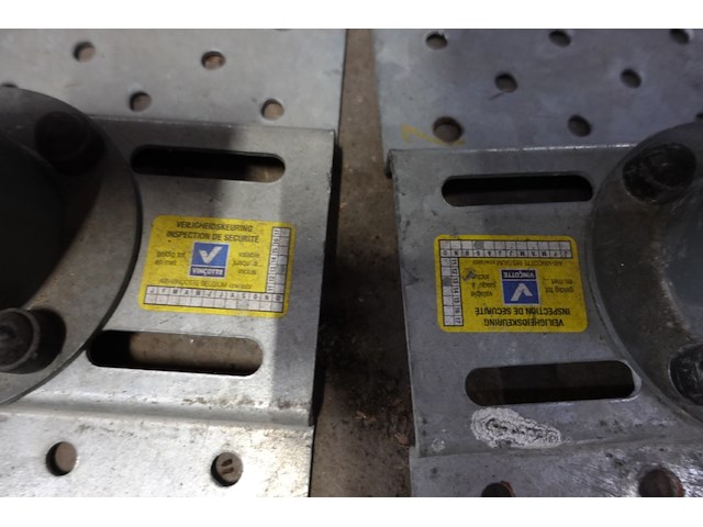 2x hijstoestel - afbeelding 2 van  2