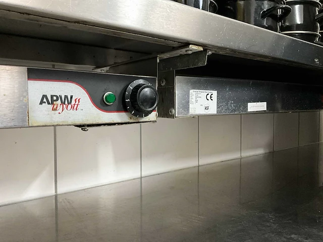 2x hittelamp apw wyott - afbeelding 1 van  7