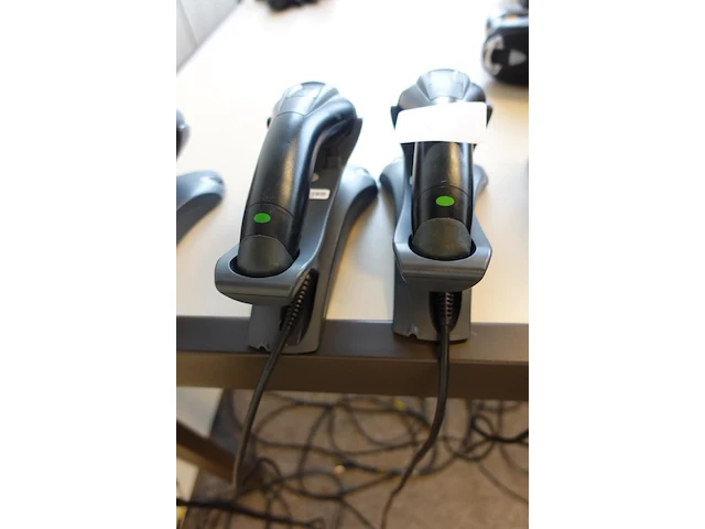 2x honeywell voyager 1202g-bf usb 1d barcode scanner - afbeelding 2 van  2