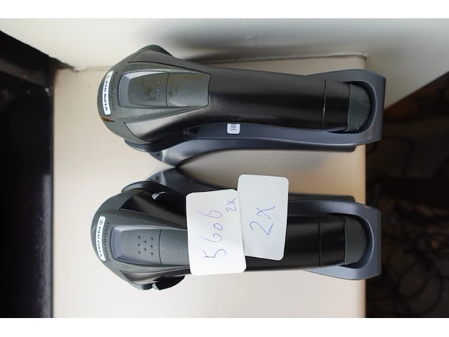 2x honeywell voyager 1202g usb 1d barcode scanner - afbeelding 1 van  2