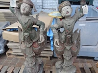 2x houten beeld - afbeelding 1 van  8