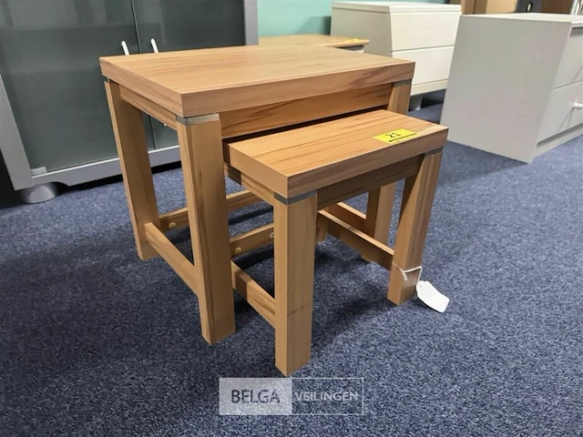 2x houten bijzettafeltje - afbeelding 2 van  3
