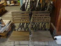 2x houten kast + 7 metalen/houten stoelen - afbeelding 2 van  3