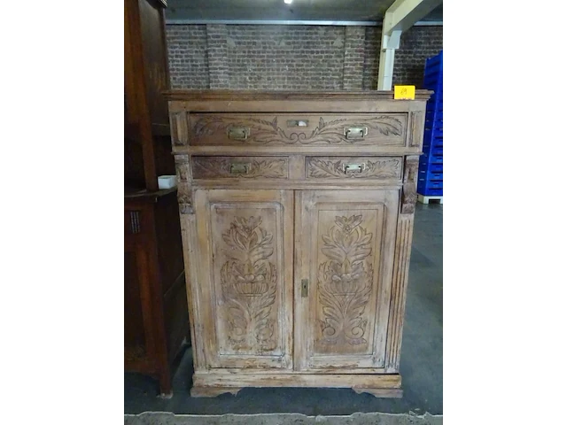 2x houten kast + metalen tafel - afbeelding 3 van  3