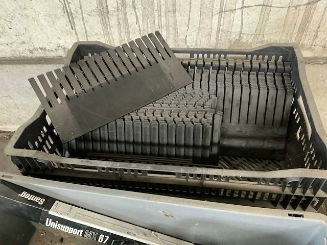 2x houten opbergkast - afbeelding 14 van  16