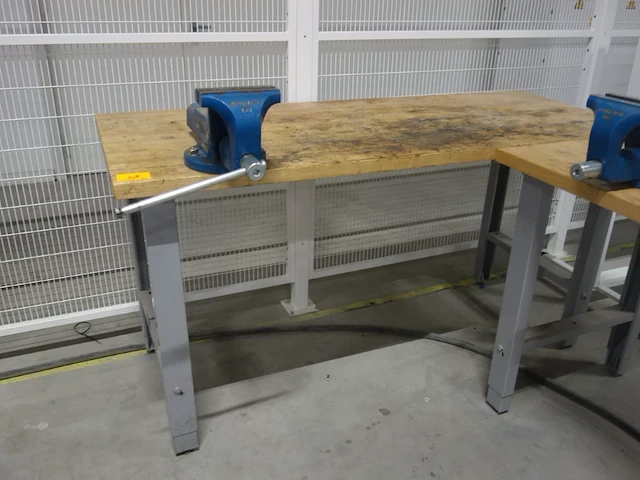 2x houten werkbank bahco - afbeelding 2 van  5