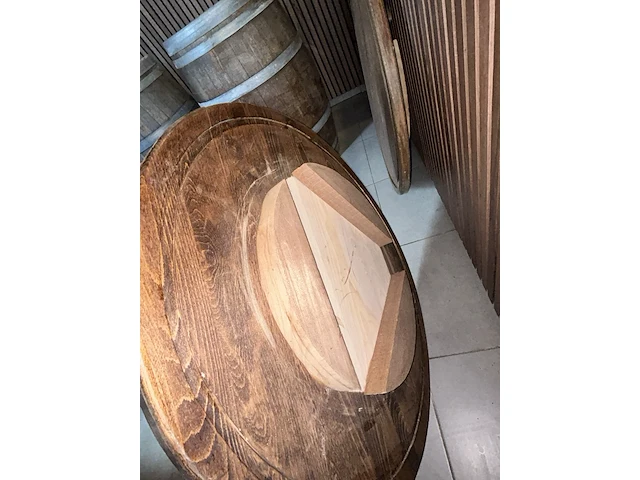 2x houten wijnvat - afbeelding 2 van  2