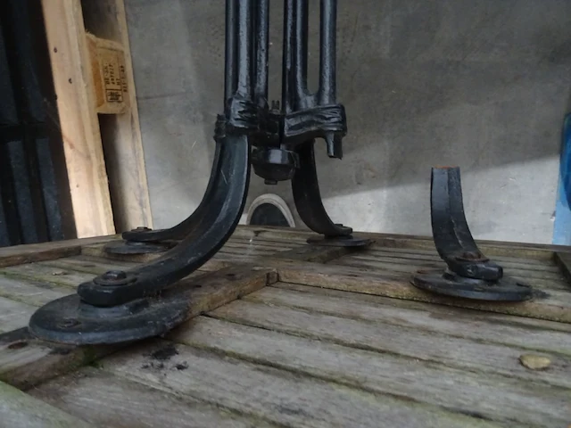 2x hout/metalen tafel - afbeelding 2 van  5