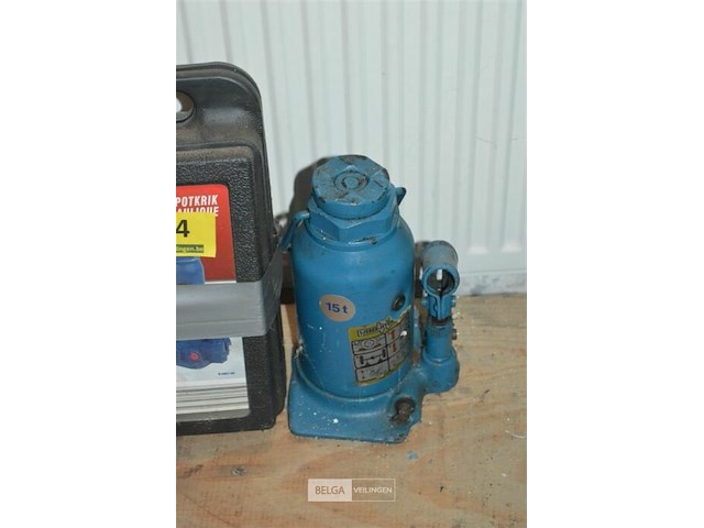 2x hydraulische potkrik 15 ton en 5 ton - afbeelding 2 van  3
