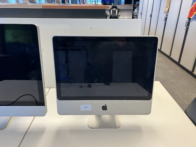 2x i-mac - afbeelding 3 van  3