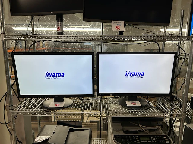 2x iiyama scherm - afbeelding 1 van  4