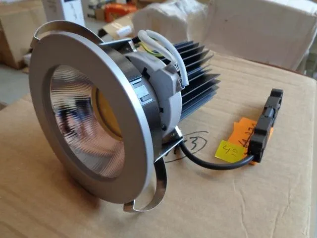 2x inbouw downlight lts - afbeelding 1 van  4